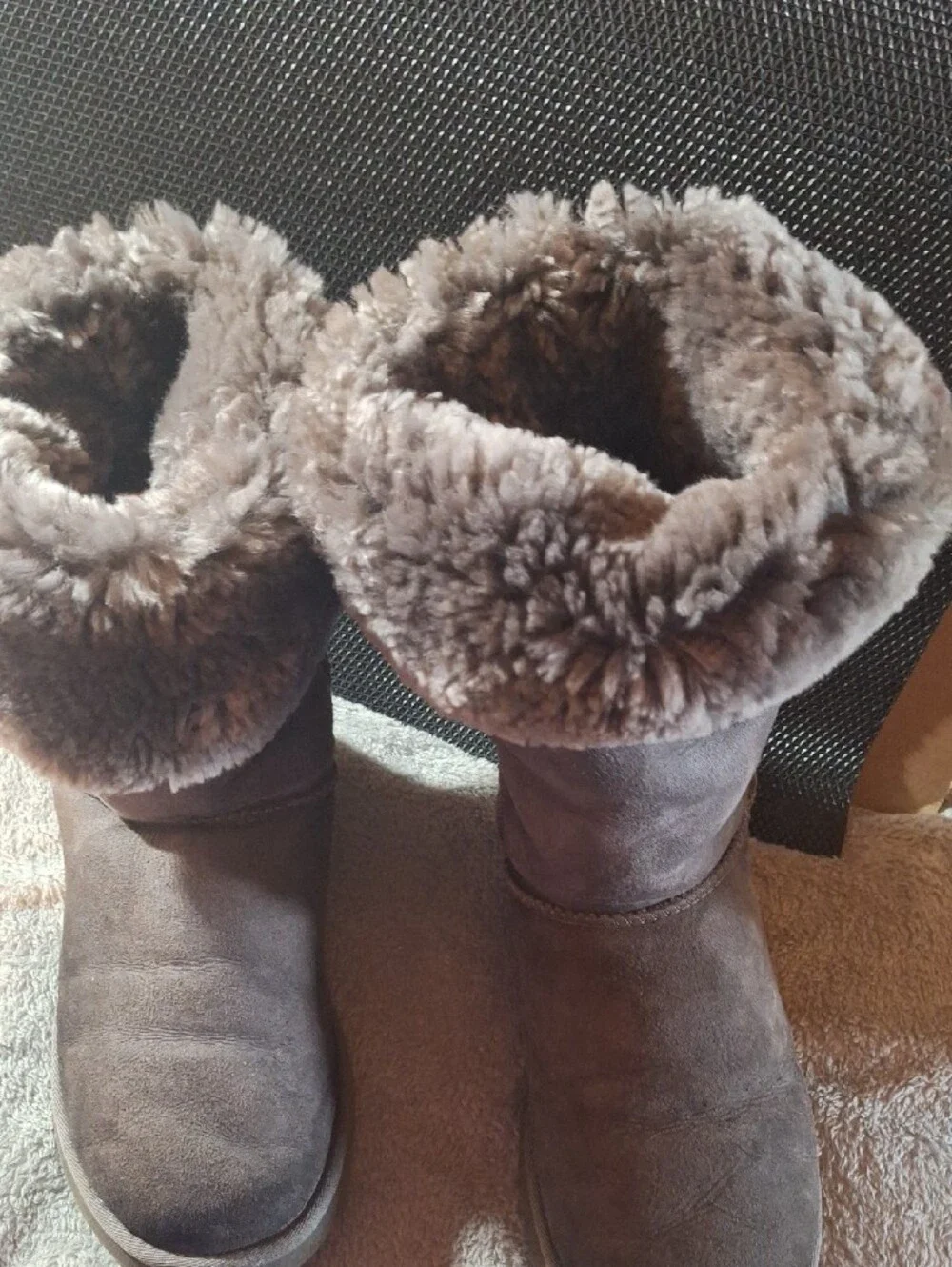 Ugg's Women's Cozy Shearling-Lined Winter Boots - Grey